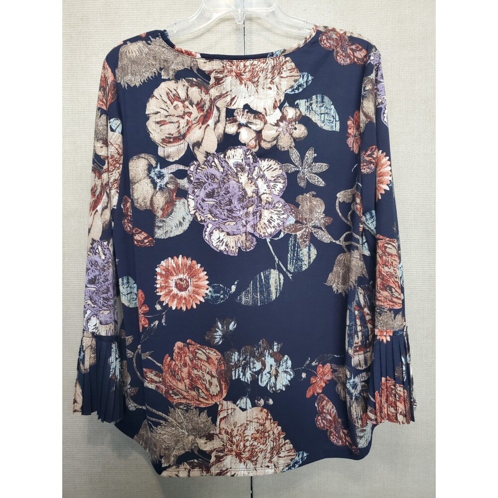 Chico's Elegant Floral Pleated Bell Sleeve Knit Blouse Size 2 Large NWT - Picture 5 of 7